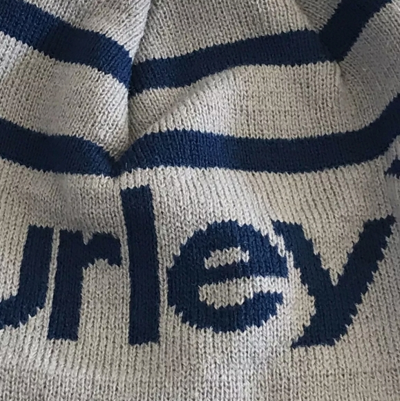 Hurley Ragland Blue/Grey PomPom Beanie Knit Hat - Picture 2 of 4